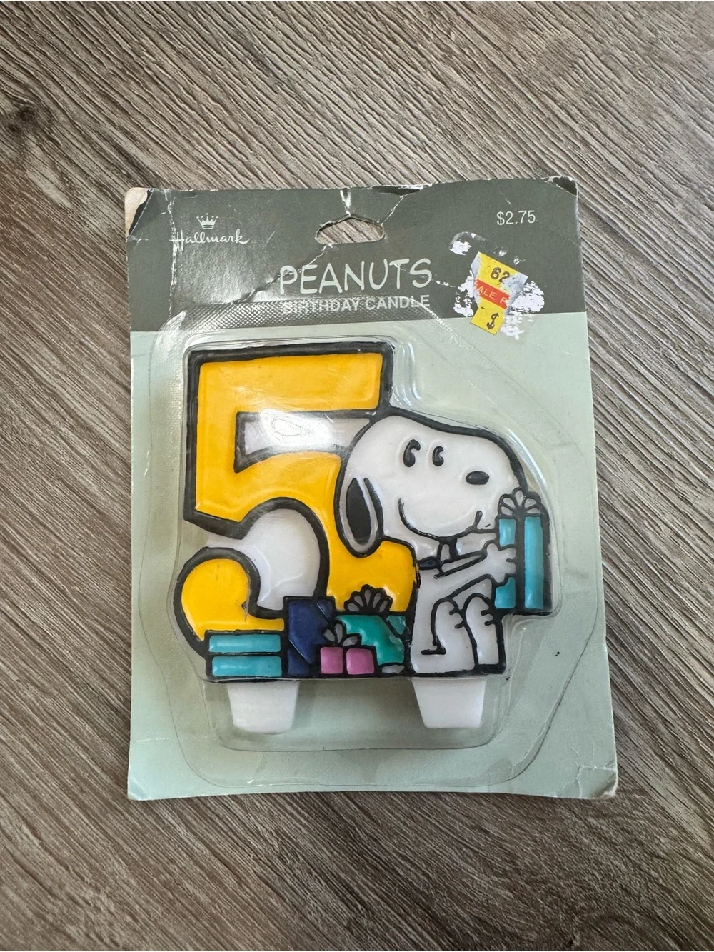 Hallmark Peanuts Snoopy Birthday Candle Number 5